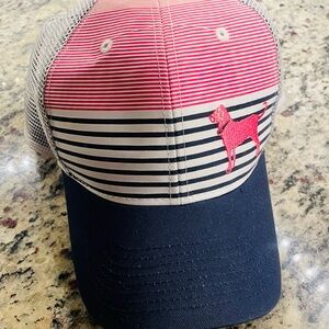 Black dog baseball cap